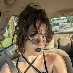 Meet your Posher, Miah